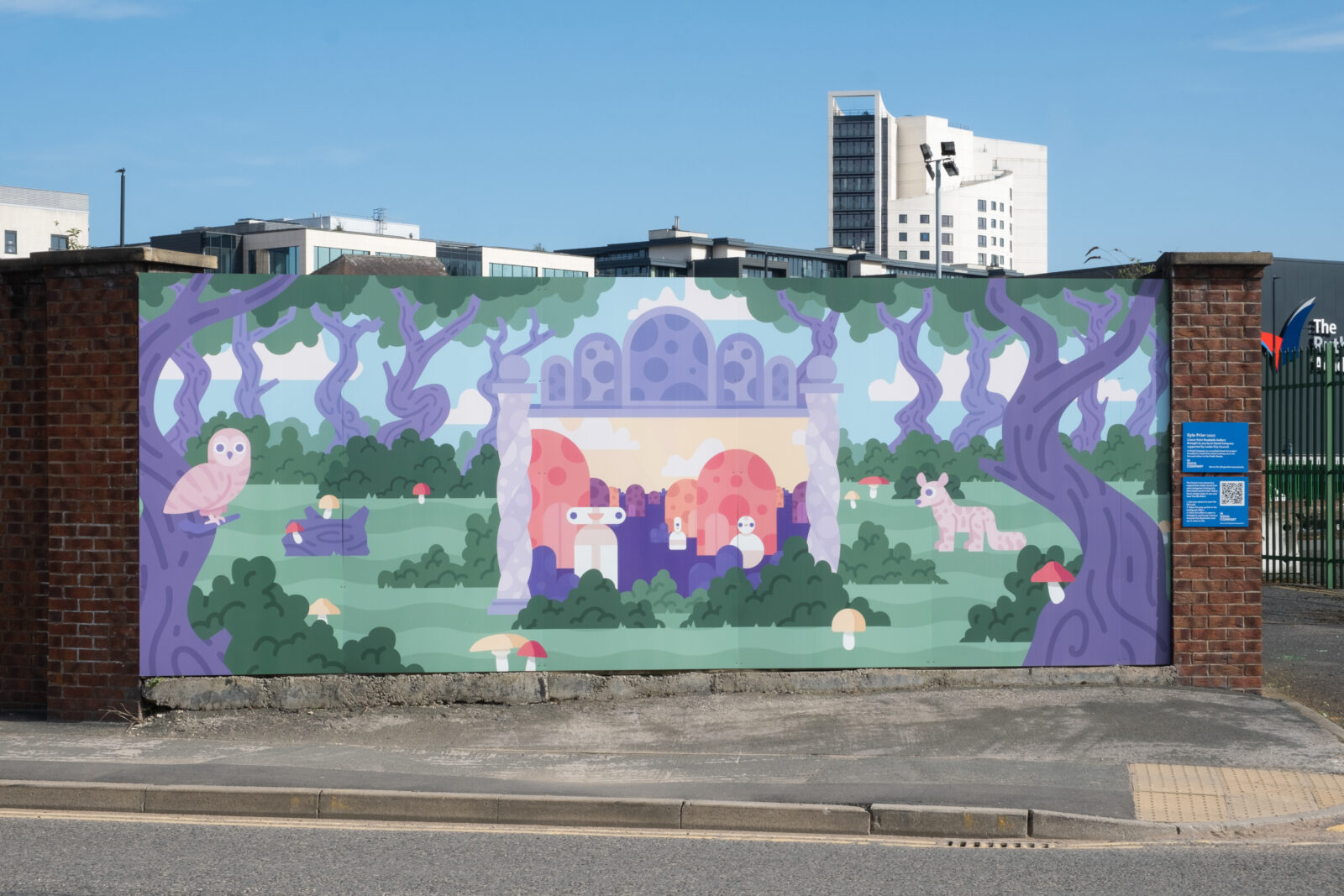 The Crown Point Roadside Gallery